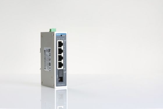 1 commutatore di Ethernet del porto RJ45 5 di 1000M FX 4 10/100/1000M, supporto del commutatore della ferrovia di baccano
