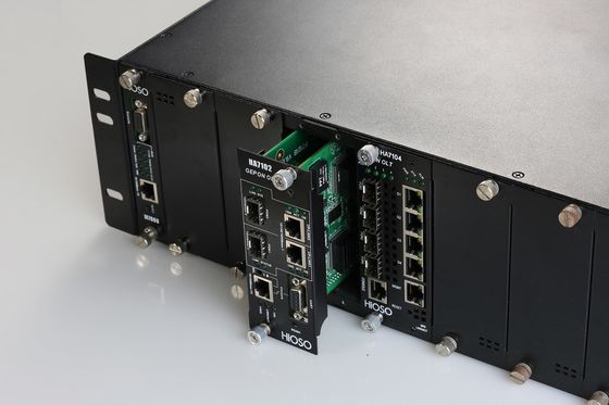 Telaio a 19 pollici di altezza 3U OLT della gestione integrata da 2 Pon a 32 Pon